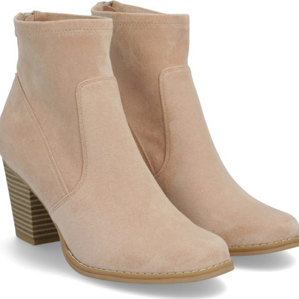 ISO DV8 Jonah Stretch Bootie